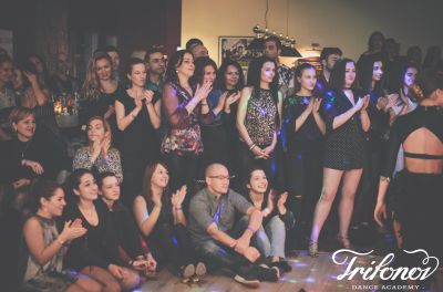 част от публиката... trifonov dance academy - Trifonov dance academy - Плевен